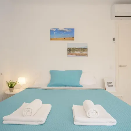No 5 Apartment Empuriabrava