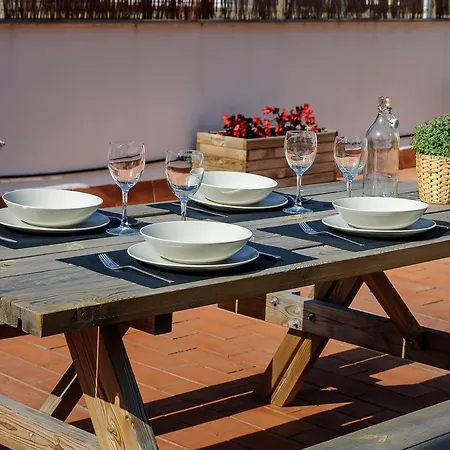 No 5 * Empuriabrava